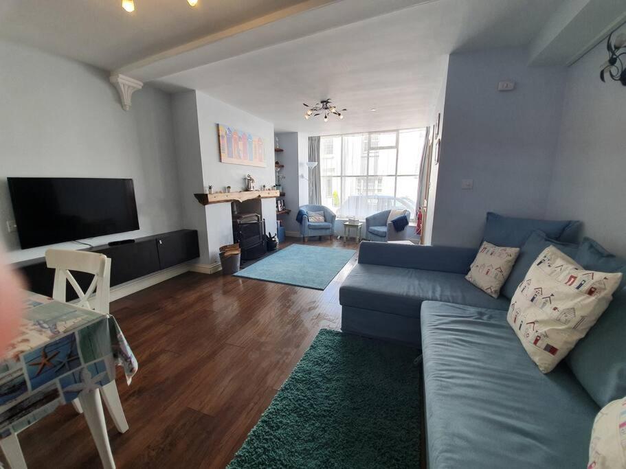 Beach Retreat Village Centre Location 샬돈 외부 사진